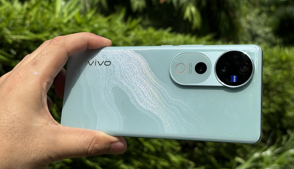 Vivo V50 Price in Bangladesh