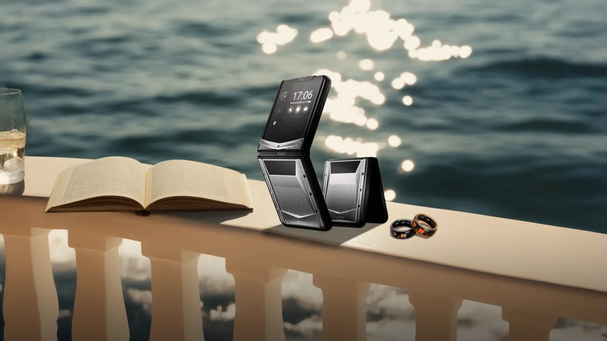 Vertu Quantum Flip Carbon Texture Price in Pakistan