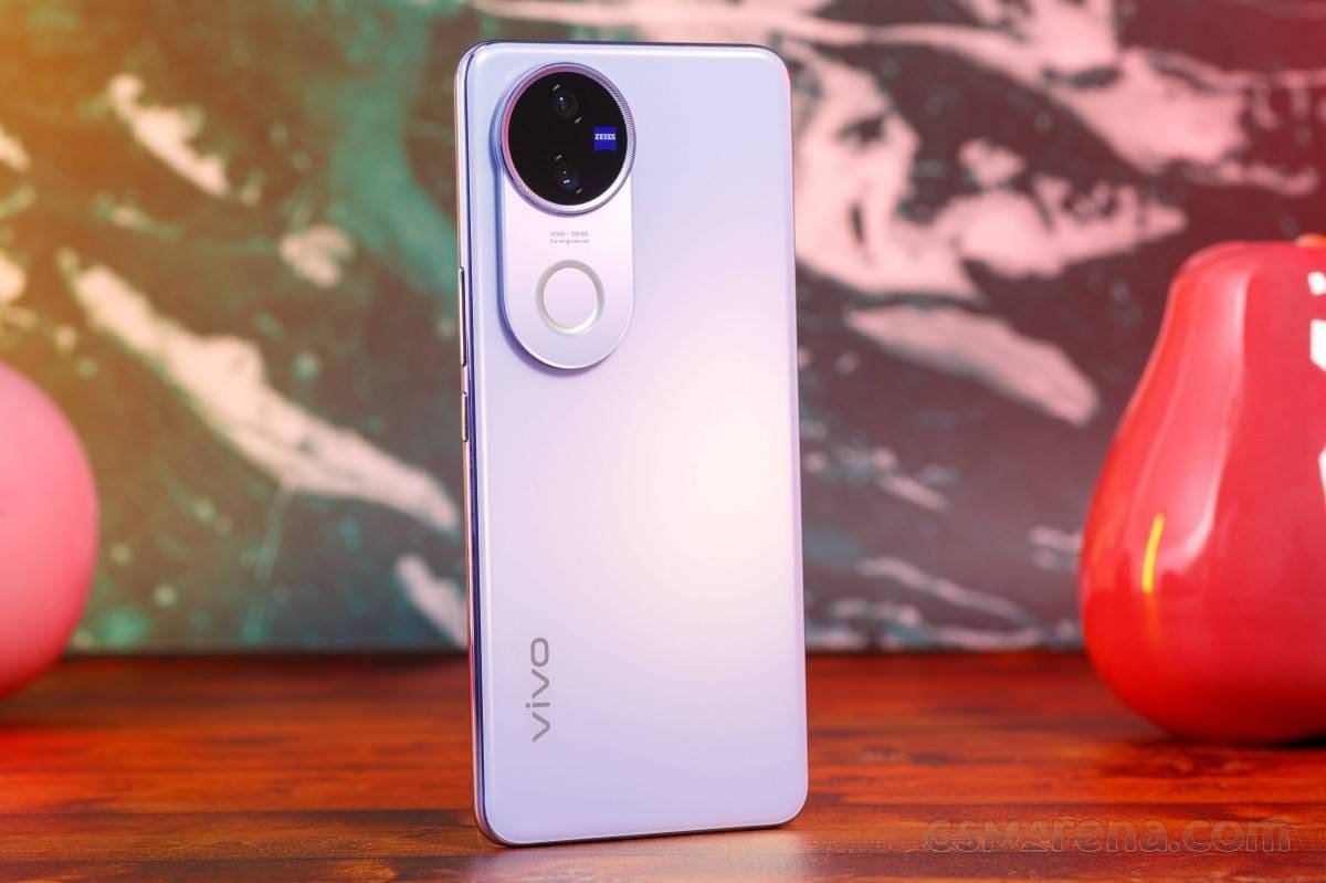 Vivo V50e Price in Pakistan