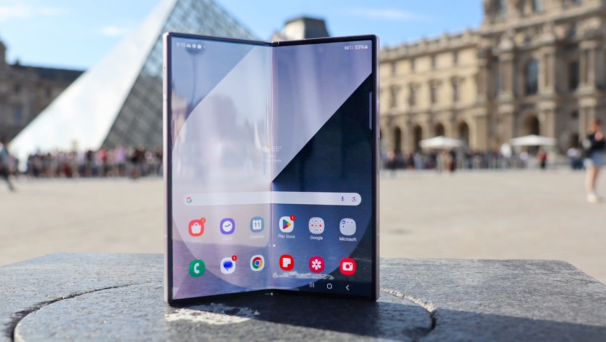 Samsung Z Fold 7 Price in Pakistan